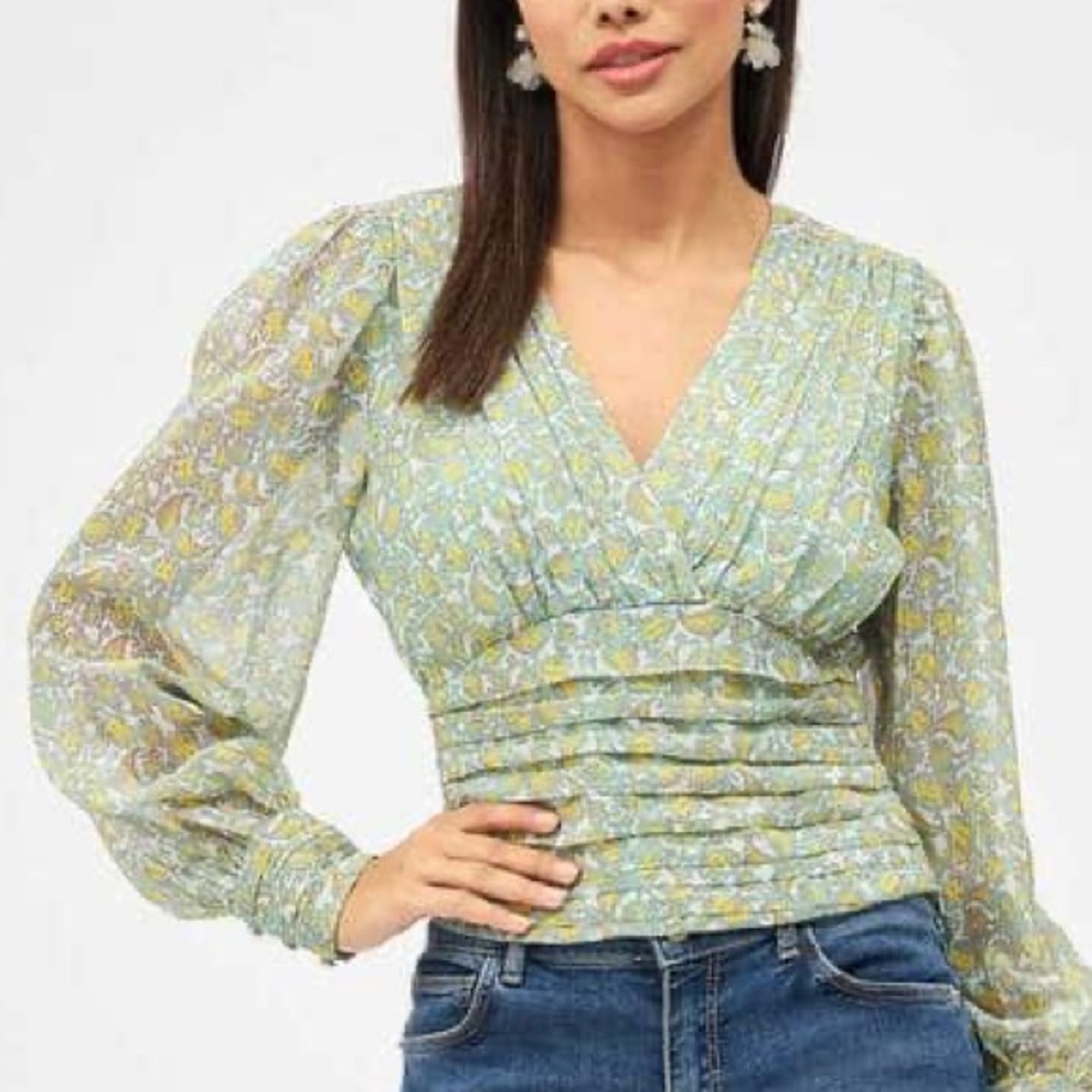 Zara Light Green Floral Puff-Sleeve Blouse